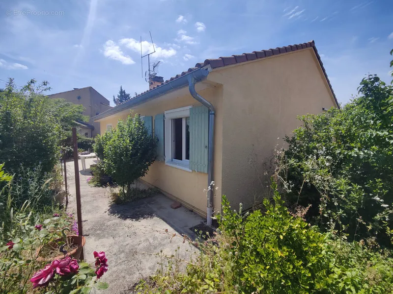 Photo Maison à Belveze-Du-Razes au prix de 163 000€