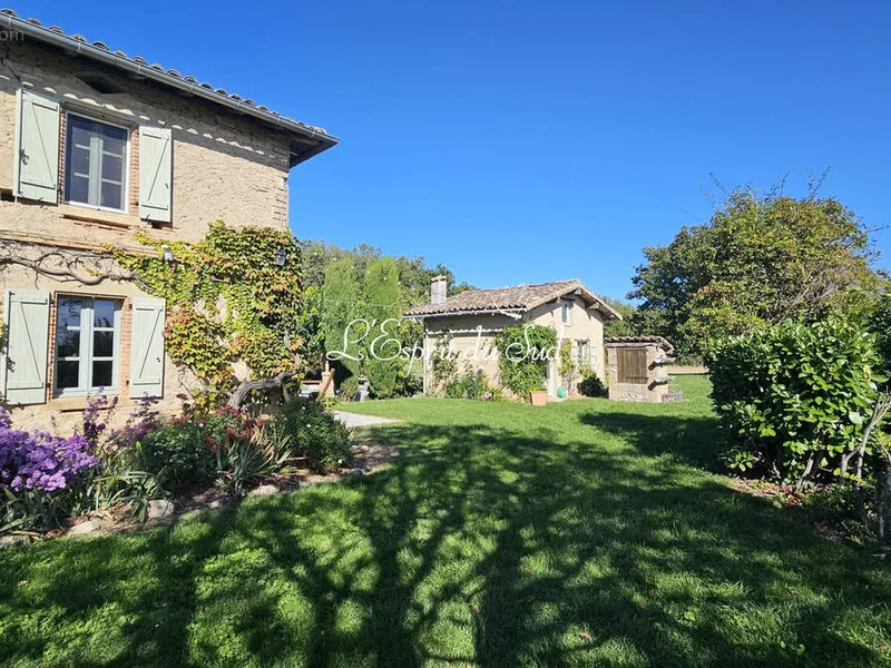 Photo Maison à Salvagnac au prix de 549 000€