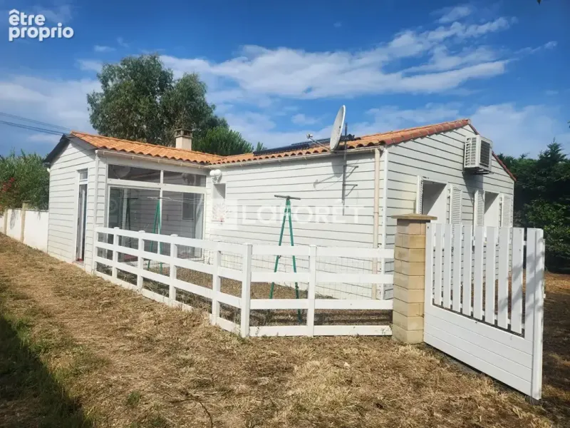 Photo Maison à Saint-Georges-D'oleron au prix de 235 200€
