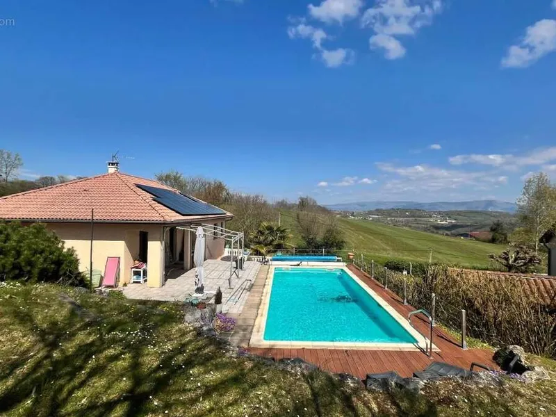 Photo Maison à Saint-Chef au prix de 349 000€