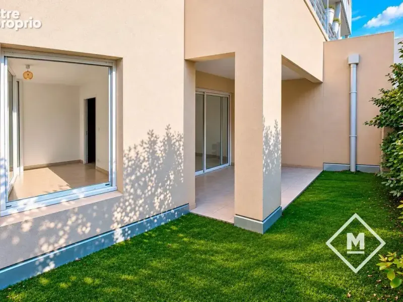 Photo Appartement à Six-Fours-Les-Plages au prix de 240 000€