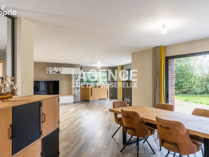 Photo Maison à Landas au prix de 800 000€
