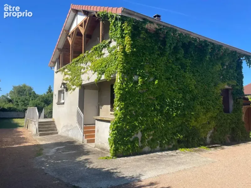 Photo Maison à Tignieu-Jameyzieu au prix de 309 900€