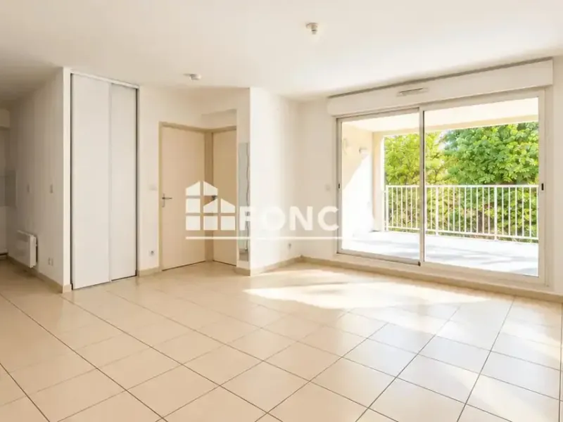 Photo Appartement à Nimes au prix de 143 000€