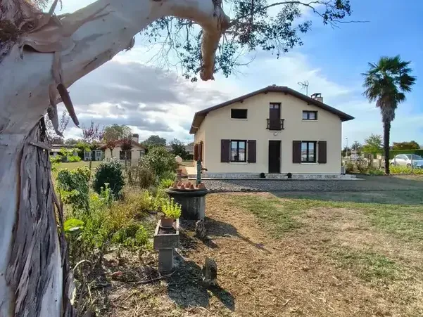 Photo Maison à Mont-De-Marsan au prix de 160 000€