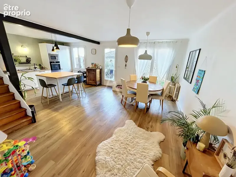 Photo Maison à Montcuq au prix de 385 000€