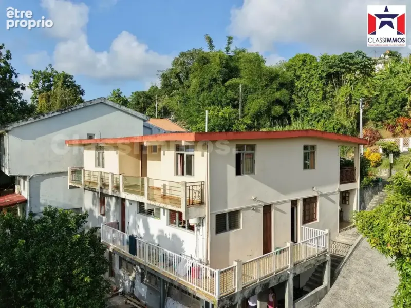 Photo Maison à Le Lamentin au prix de 280 000€