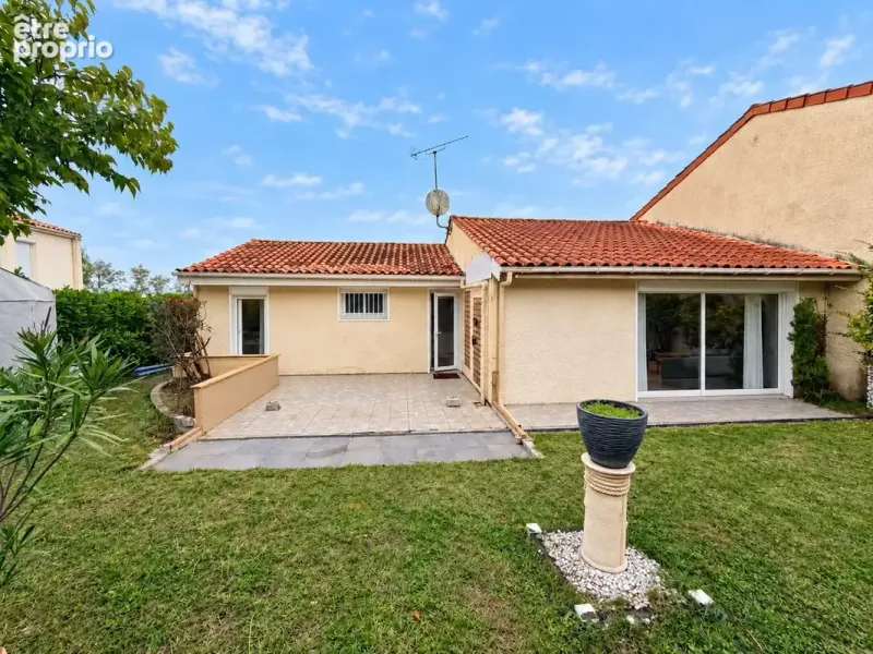 Photo Maison à Miramont-De-Guyenne au prix de 145 800€