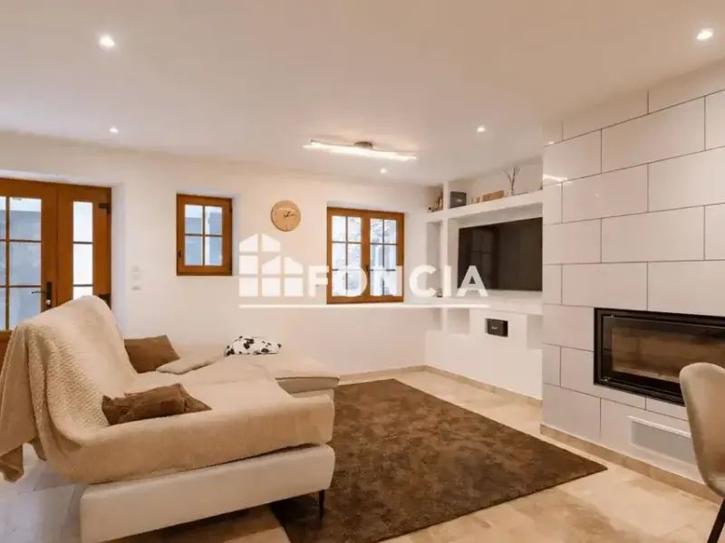Photo Maison à La Garde-Freinet au prix de 399 000€