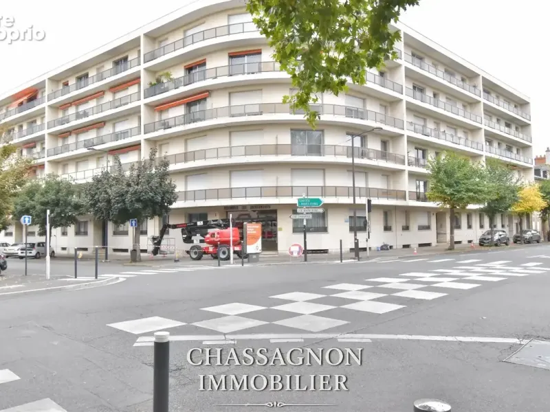 Photo Appartement à Moulins au prix de 156 000€