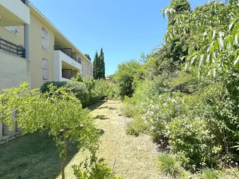 Photo Appartement à Aix-En-Provence au prix de 273 000€