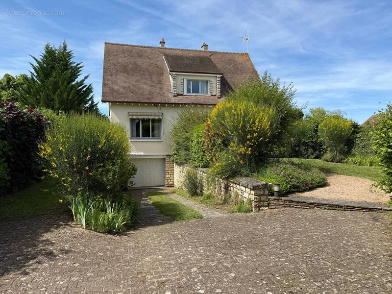 Photo Maison à Ardentes au prix de 222 600€