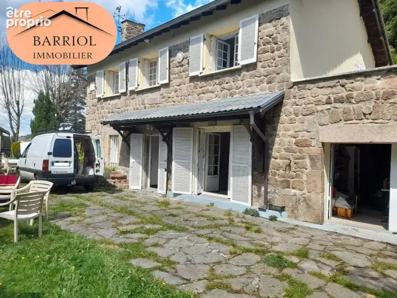 Photo Maison à Montregard au prix de 230 000€