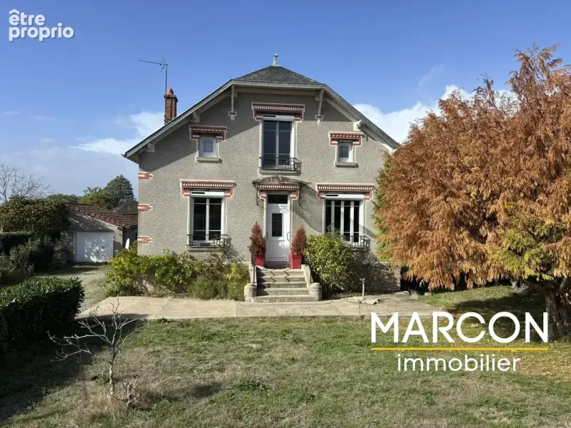 Photo Maison à Saint-Sulpice-Les-Feuilles au prix de 162 000€