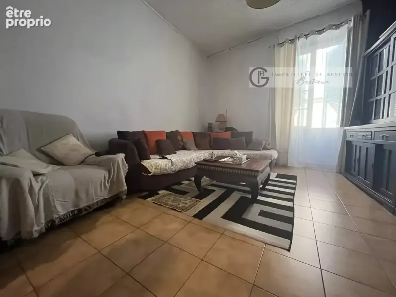 Photo Appartement à San-Martino-Di-Lota au prix de 225 000€