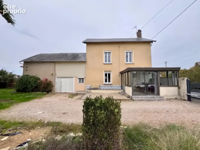 Photo Maison à Saint-Jean-De-Sauves au prix de 147 900€