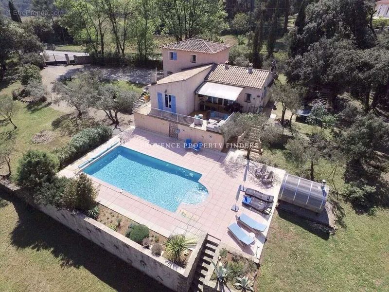Photo Maison à Lorgues au prix de 499 500€