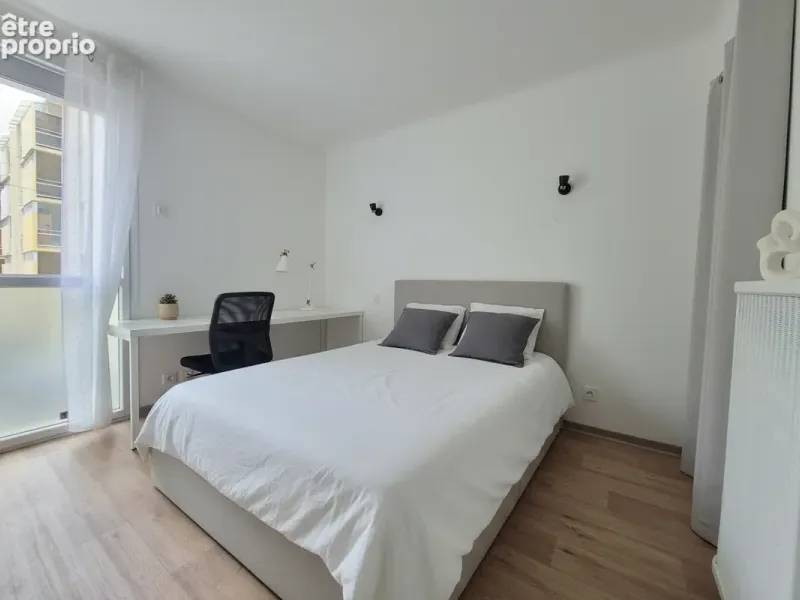 Photo Appartement à Millau au prix de 149 000€