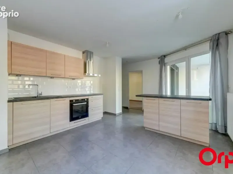 Photo Appartement à Caluire-Et-Cuire au prix de 187 000€