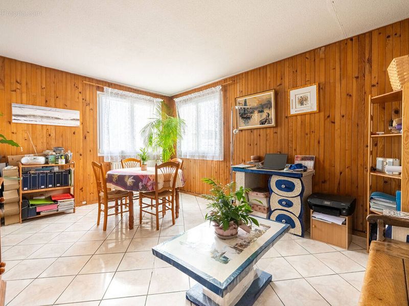 Photo Appartement à Cergy au prix de 159 000€