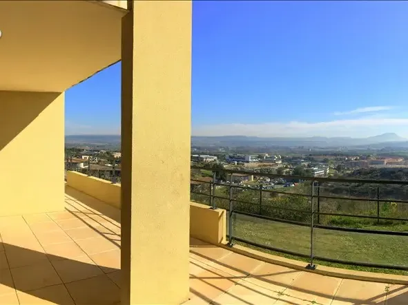 Photo Appartement à Aix-En-Provence au prix de 299 000€