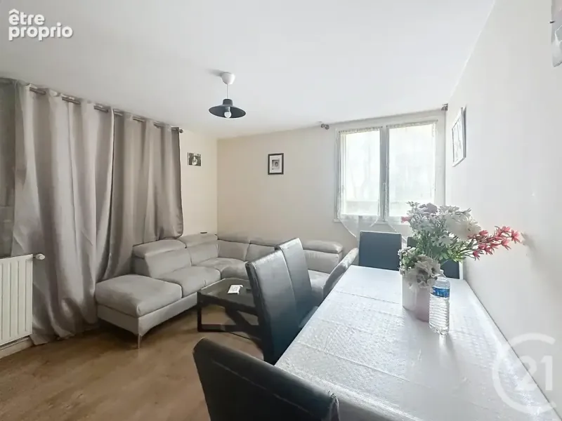 Photo Appartement à Garges-Les-Gonesse au prix de 150 000€