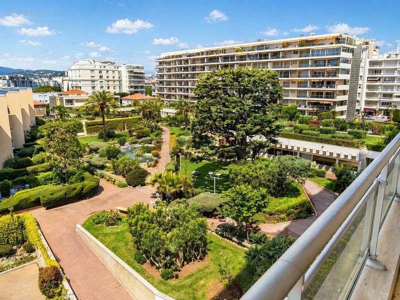 Photo Appartement à Cannes au prix de 367 000€