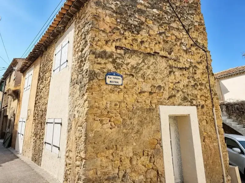 Photo Appartement à Pourrieres au prix de 120 000€