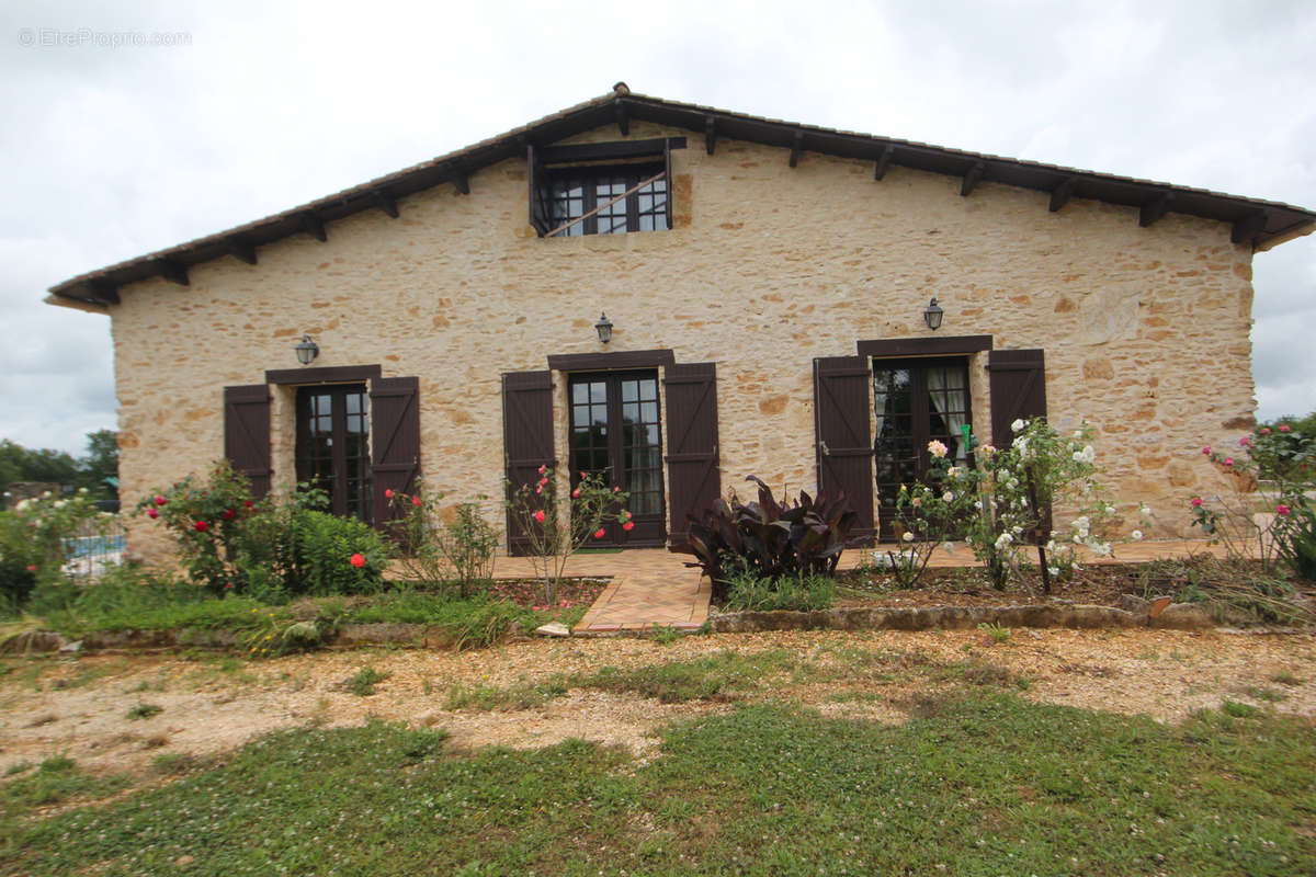 Maison à MONTCABRIER