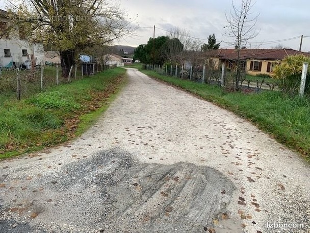 Terrain à LA SAUVETAT-SUR-LEDE