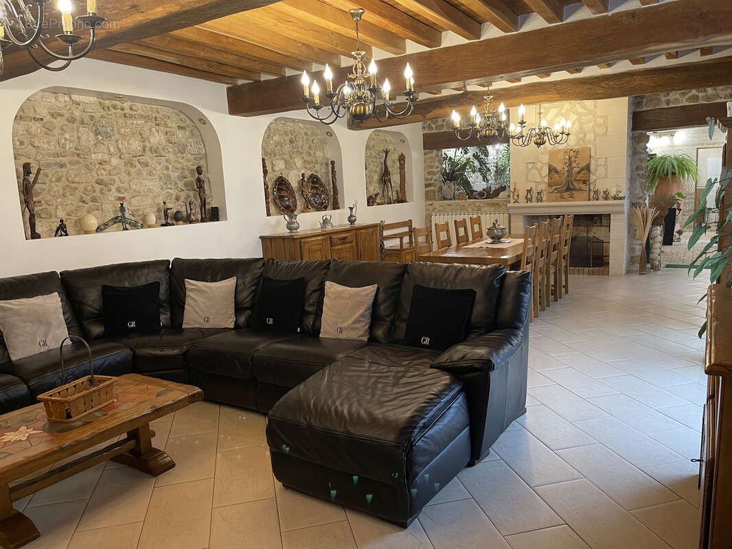 Maison à PONT-SAINTE-MAXENCE