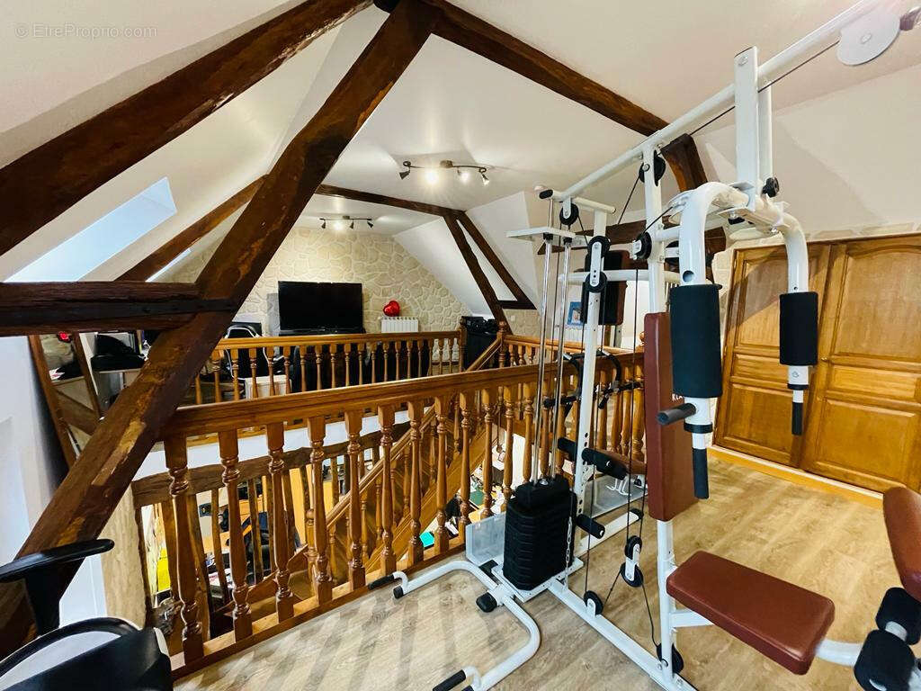 Maison à PONT-SAINTE-MAXENCE