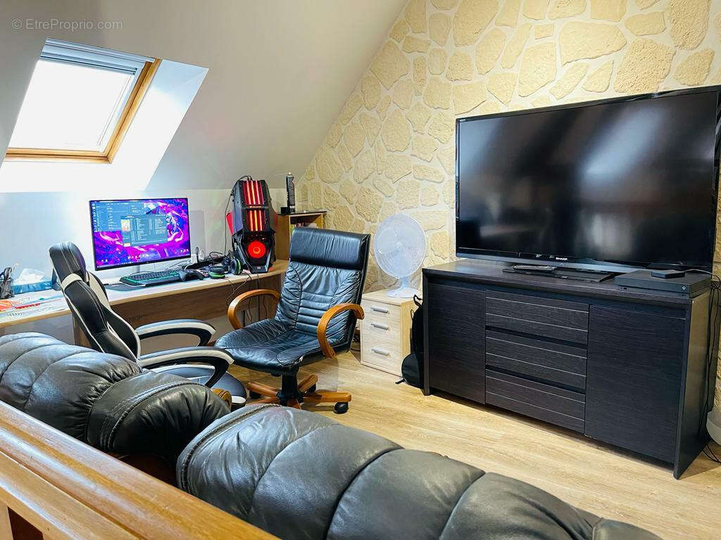 Maison à PONT-SAINTE-MAXENCE