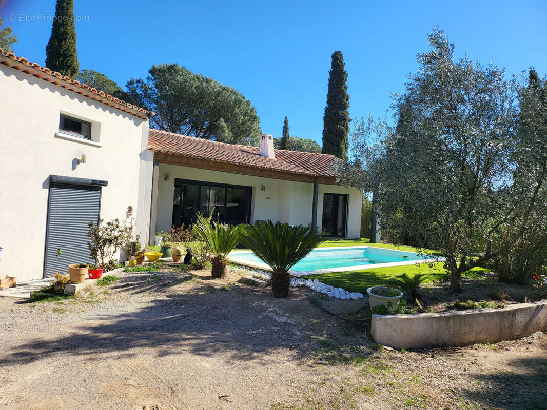 Maison à PLAN-DE-LA-TOUR