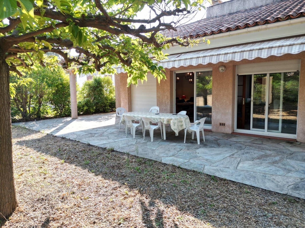 Maison à LINGUIZZETTA