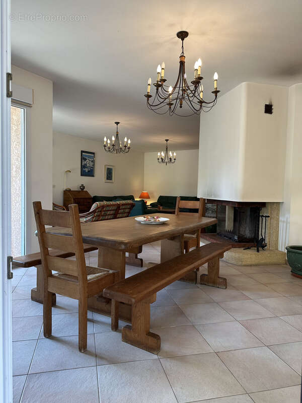 Maison à LINGUIZZETTA