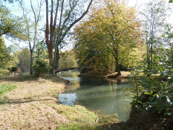 Terrain à DIENAY