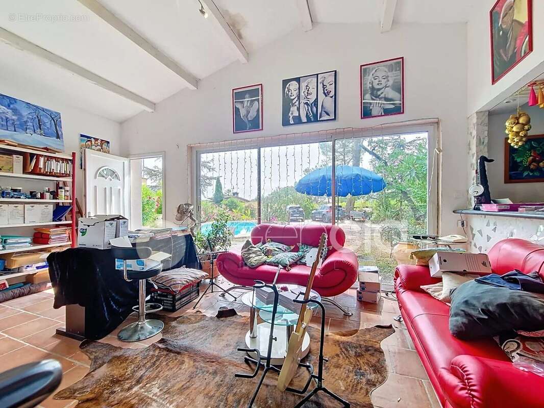 Maison à PEYMEINADE