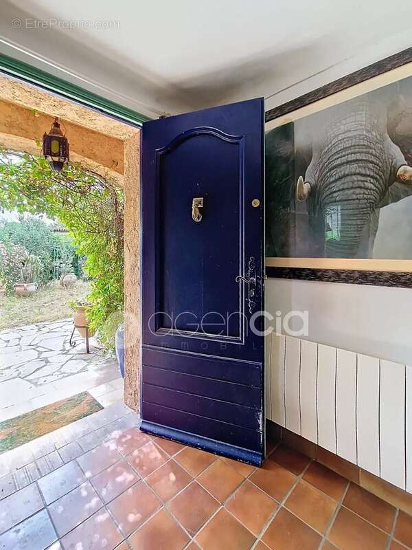 Maison à PEYMEINADE