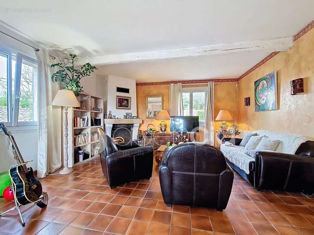 Maison à PEYMEINADE