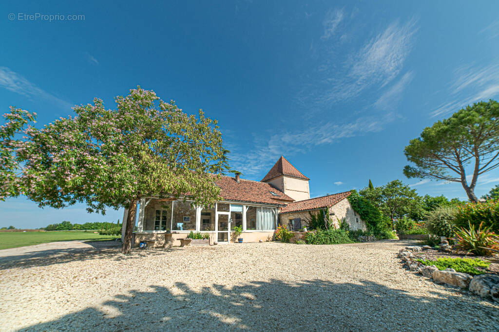 Maison à MONFLANQUIN