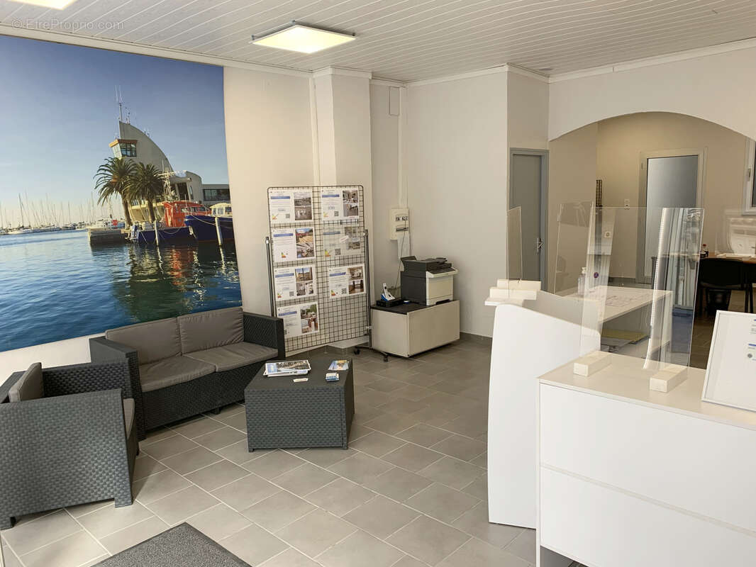 Commerce à LE GRAU-DU-ROI