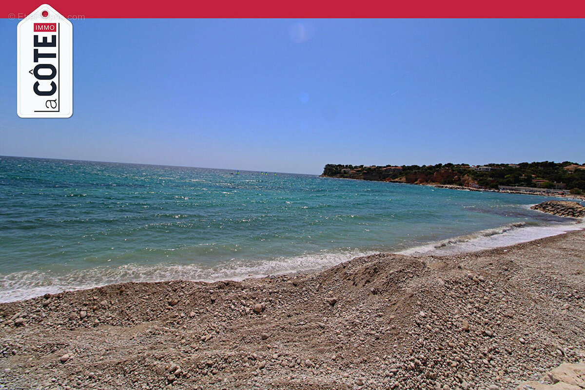 Appartement à CARRY-LE-ROUET