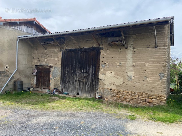 Maison à PUY-GUILLAUME