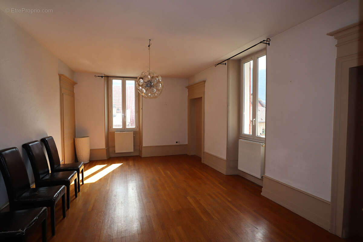Appartement à ALBERTVILLE