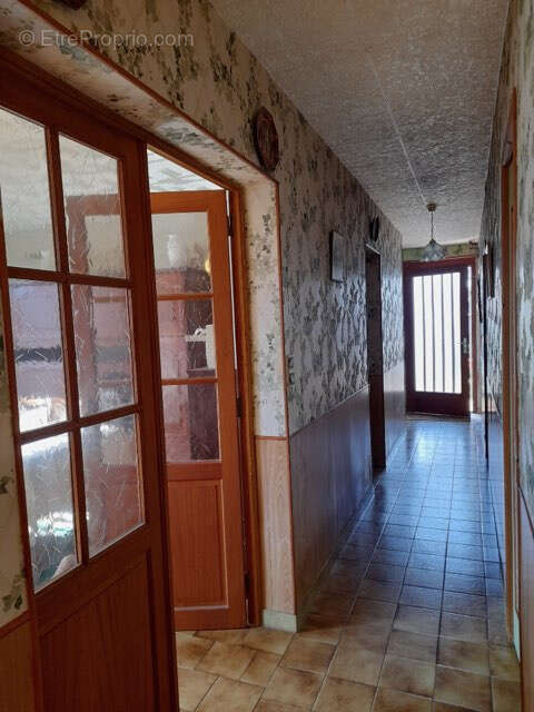 Maison à FAVERELLES