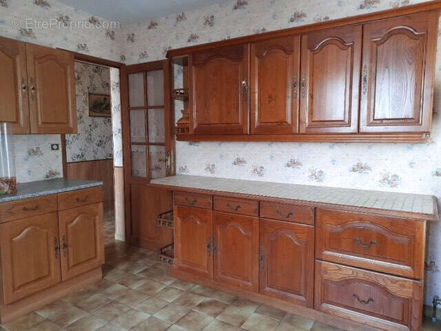 Maison à FAVERELLES