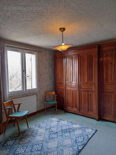 Maison à FAVERELLES