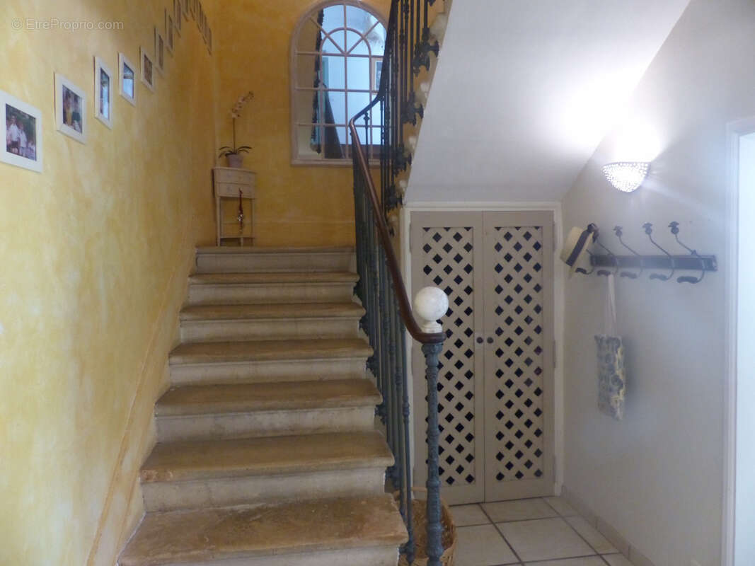 Maison à SAINT-PAUL-TROIS-CHATEAUX