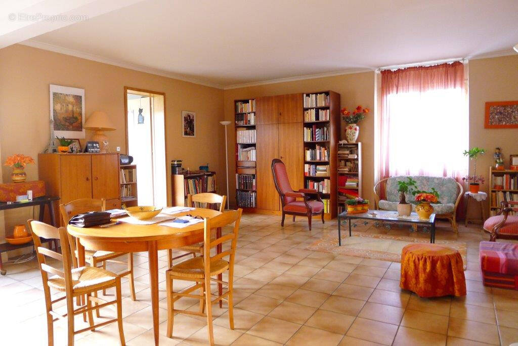 Appartement à LIMOUX